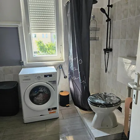 Near Sea, Apartment Pula