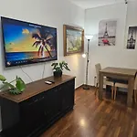 Near Sea, Apartament *