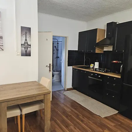 Appartement Near Sea, *
