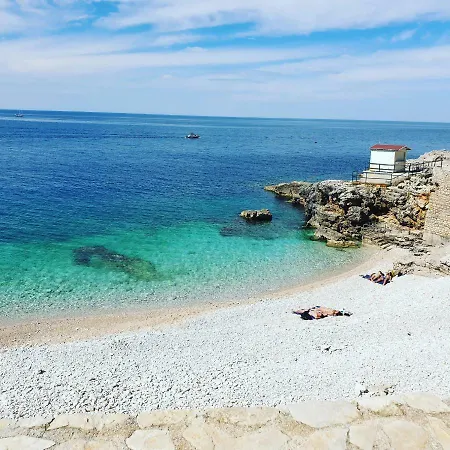 Near Sea, Апартаменты